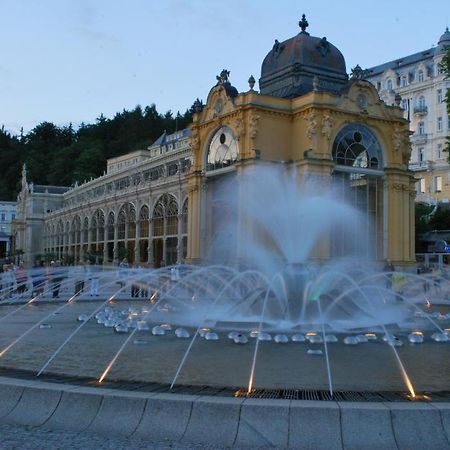 Hostel Foster Mariánské Lázně Dış mekan fotoğraf