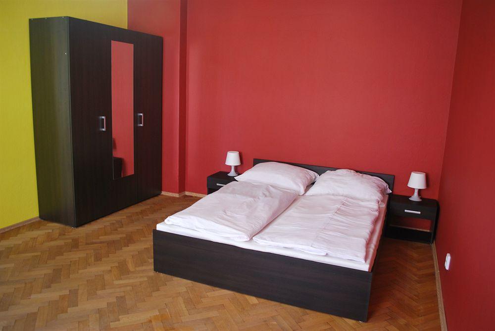 Hostel Foster Mariánské Lázně Dış mekan fotoğraf