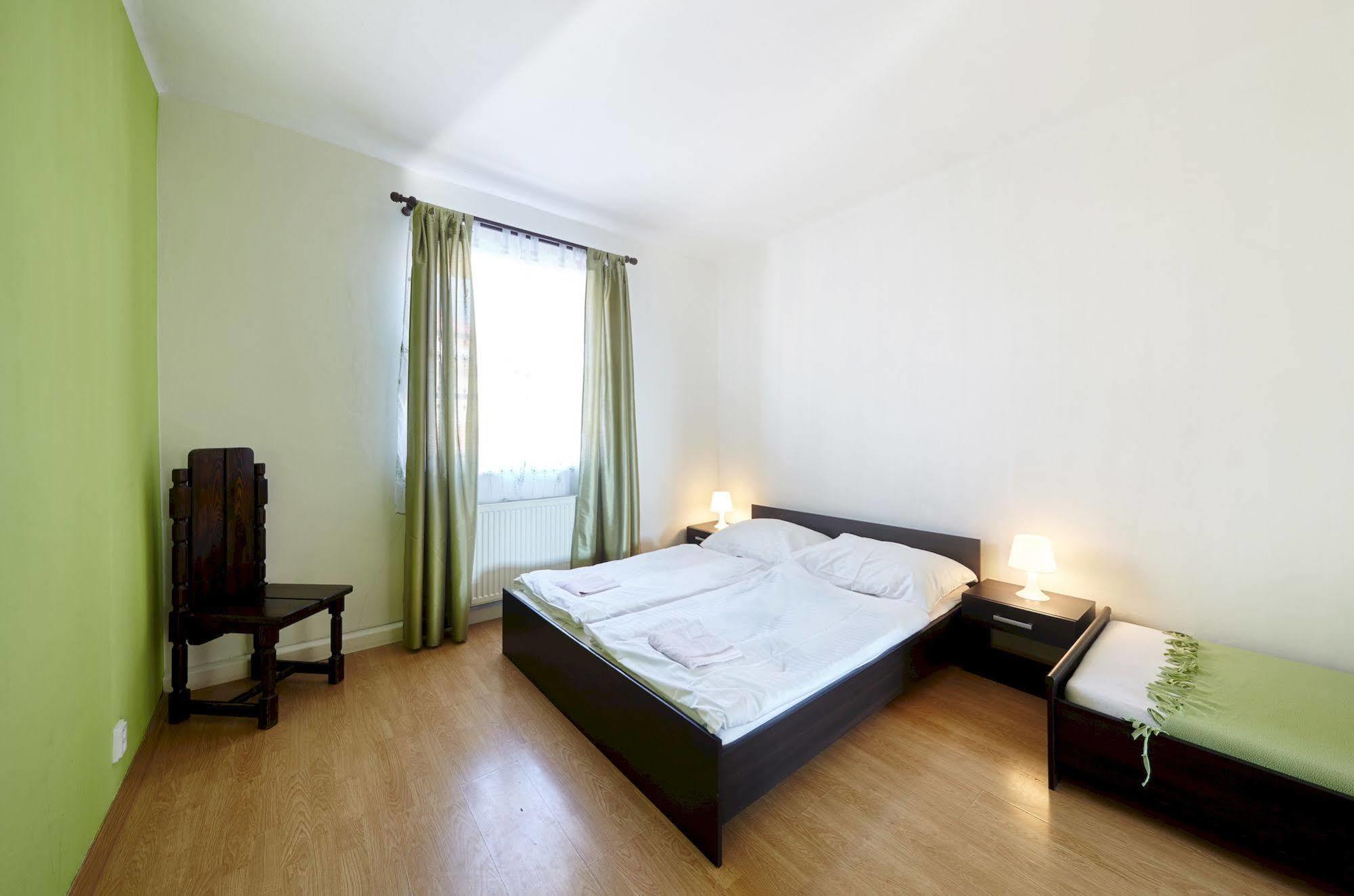 Hostel Foster Mariánské Lázně Dış mekan fotoğraf